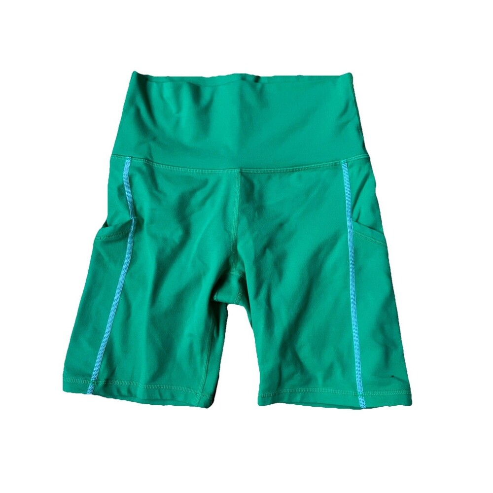 OFFLINE By Aerie The Hugger High Waisted 7" Bike Short Green Size Small